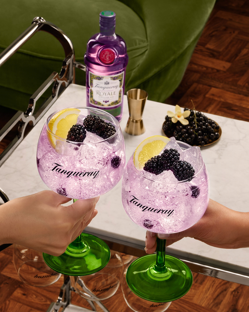 Gin Royale Dark Berry Tanqueray Garrafa 700ml